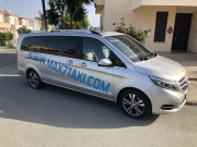Дешевое такси или трансфер на Кипре от / до аэропорта Ларнаки или Пафос 